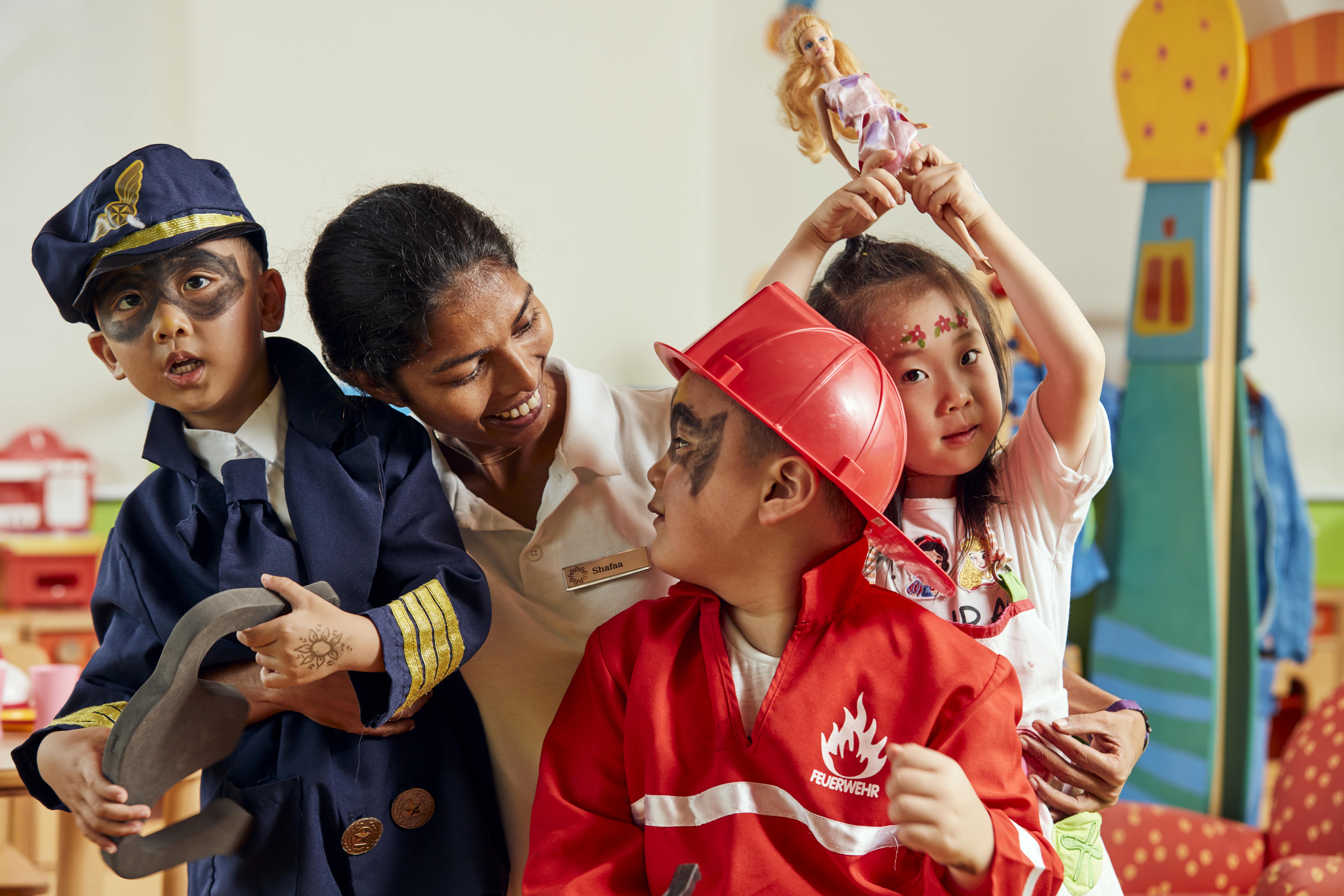 Kids Stay and Eat Free Offer