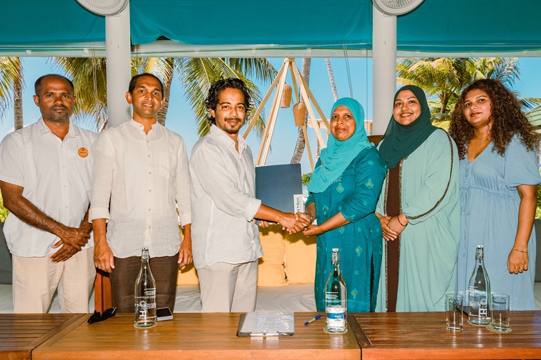 Siyam World and CLEANMaldives