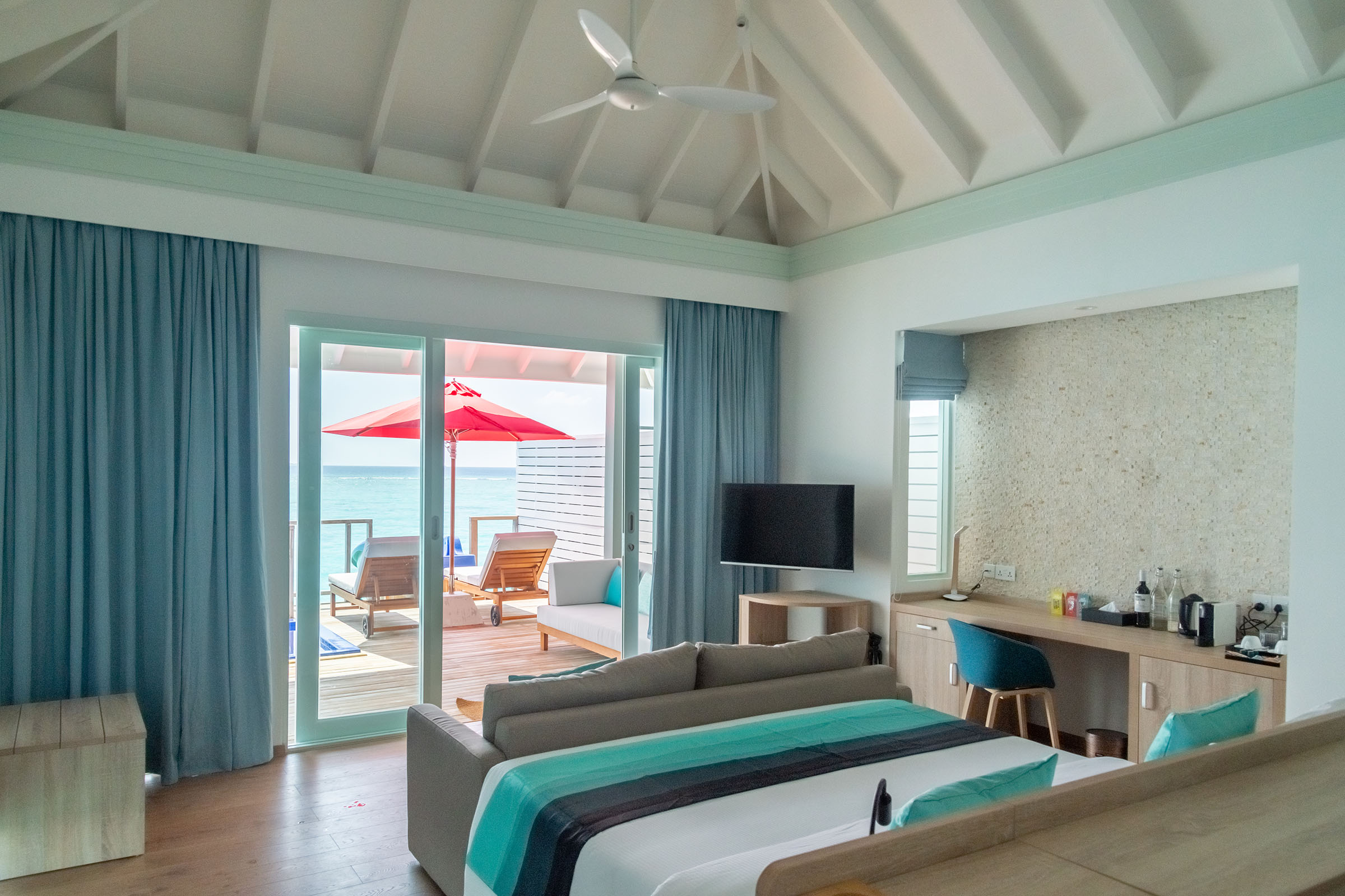 Water Villa With Pool And Slide Bedroom 2
