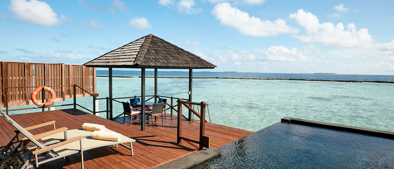 Infinity Water Villa