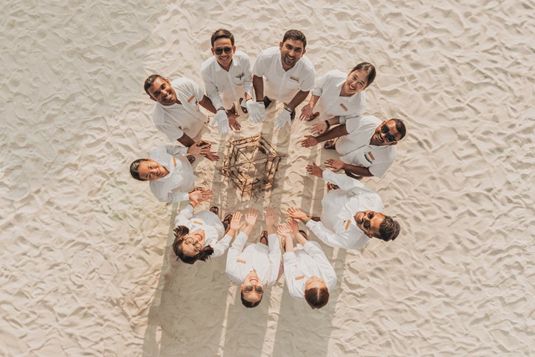 Sun Siyam Iru Fushi Team Sun Siyam Iru Fushi Marks Earth Day With Creativity And Coral Conservation