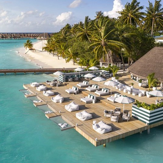 Sunsiyam Vilureef Nautilus Bar Interior Exterior 1488