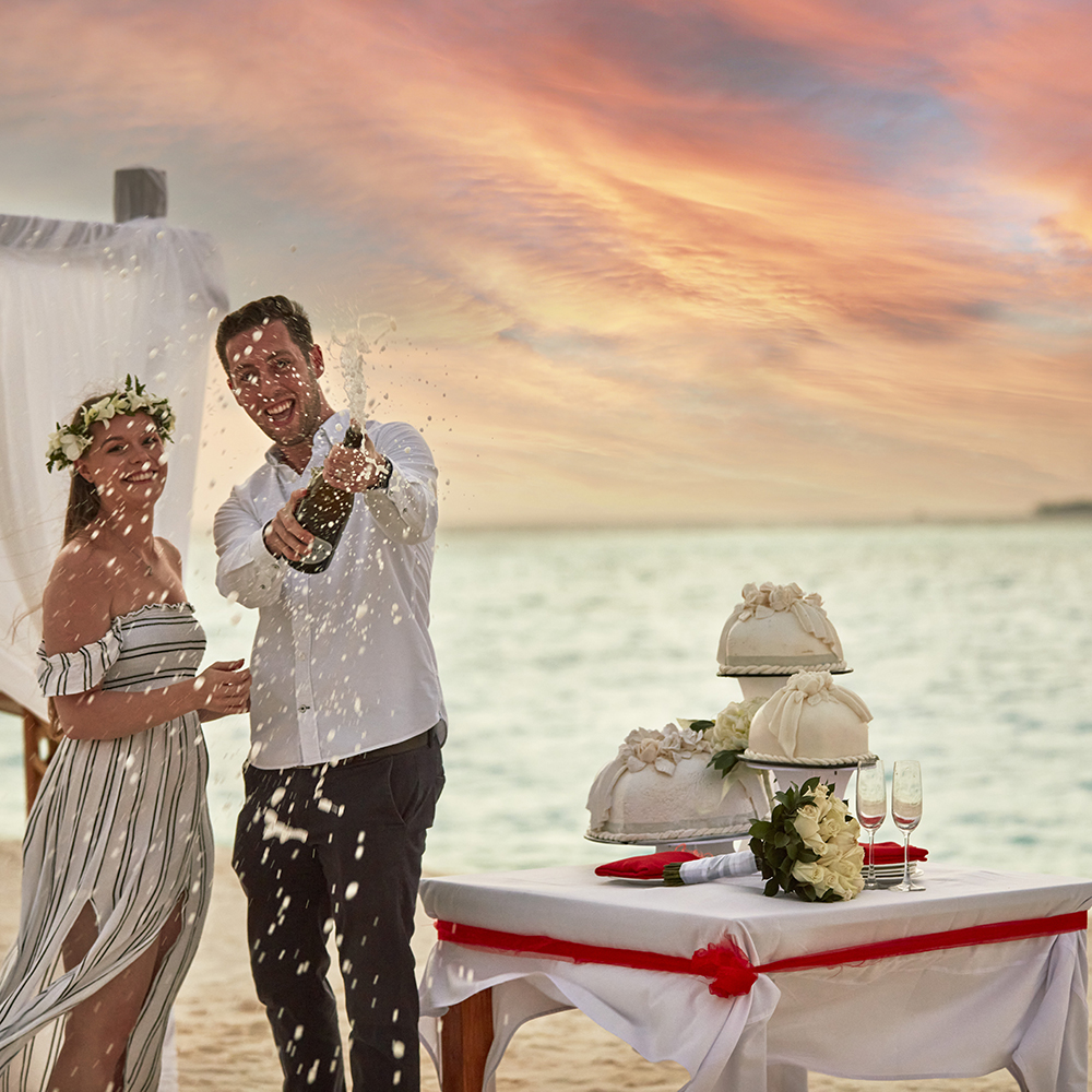 Sunsiyam Iv Wedding 0314 Sqr