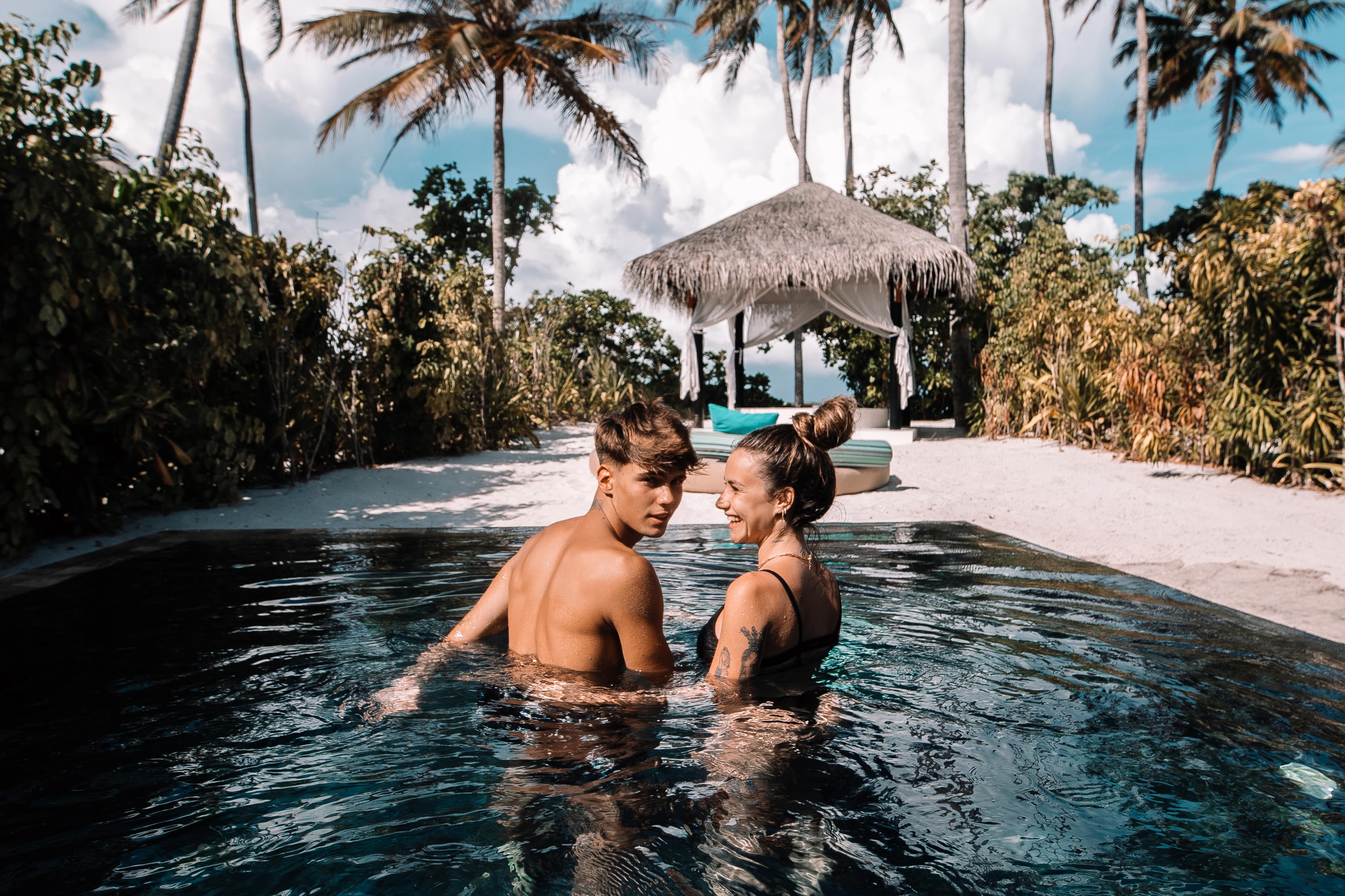 Honeymoon & Wedding Anniversary Offer