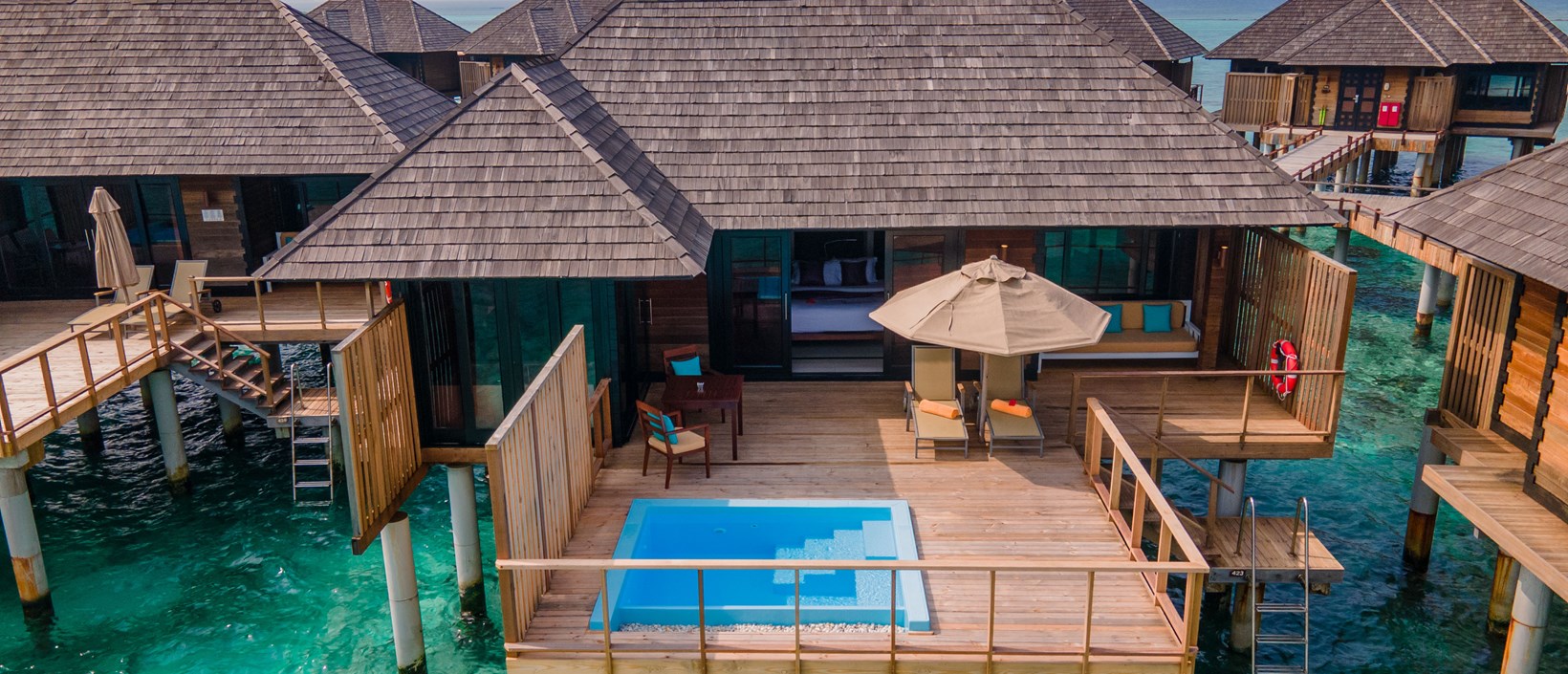 Horizon Water Villa with Pool