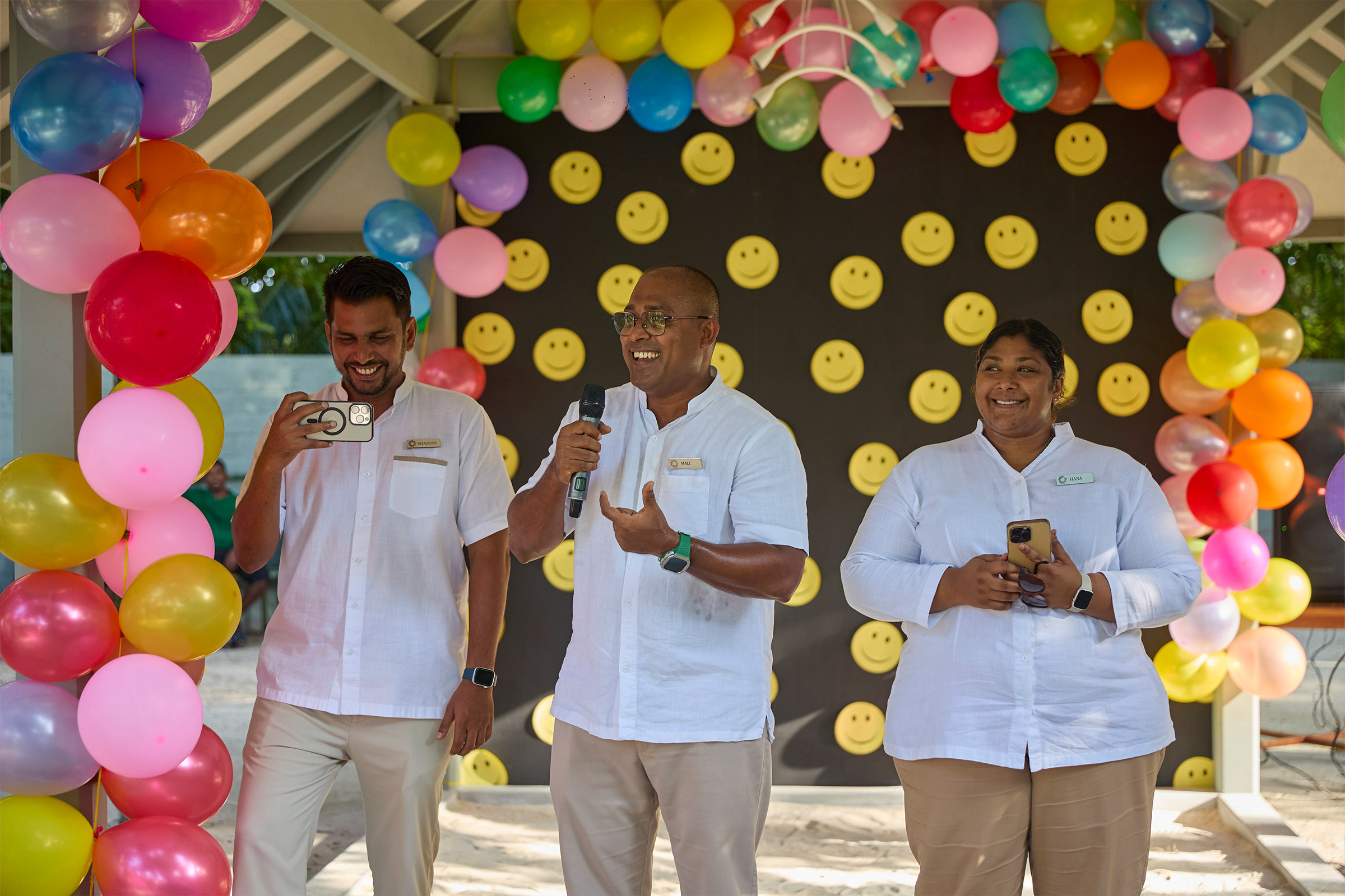 World Smile Day Celebration At Sun Siyam Olhuveli Maldives 3