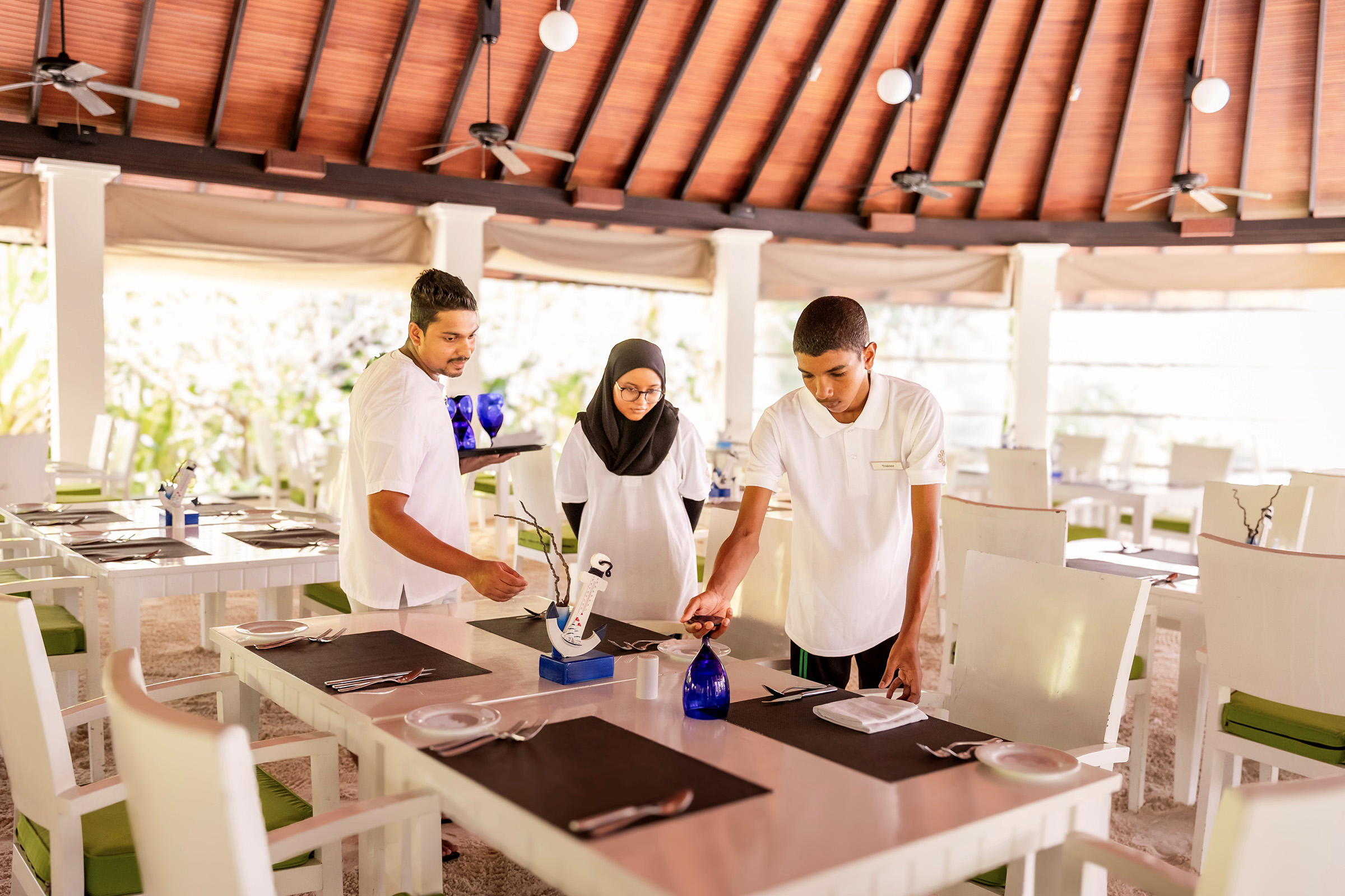 Velidhoo Student Fb Internship 2400X1600