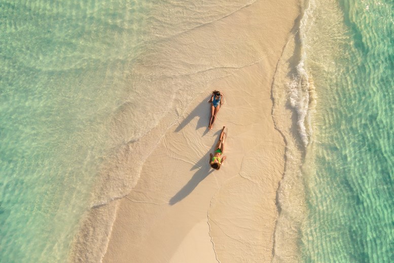maldives sandbank